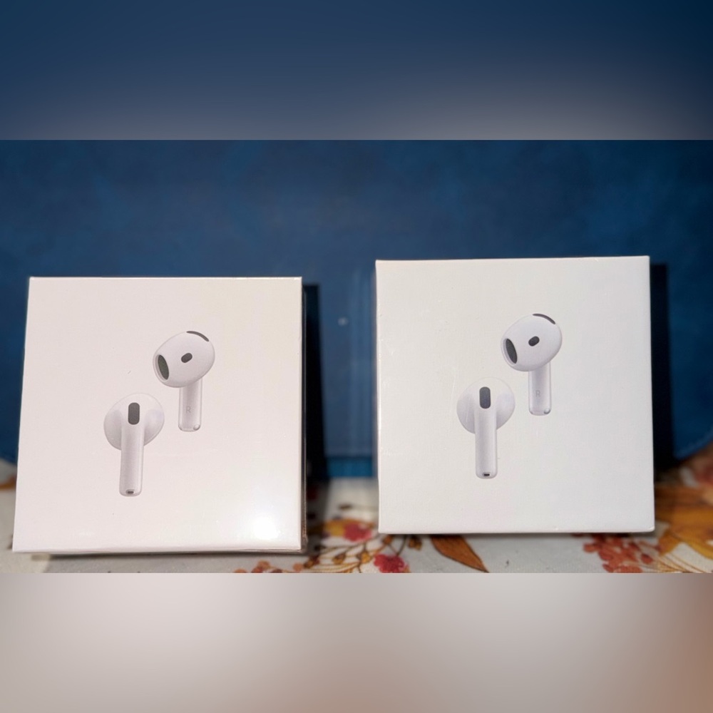 Apple Wireless Earbuds - White